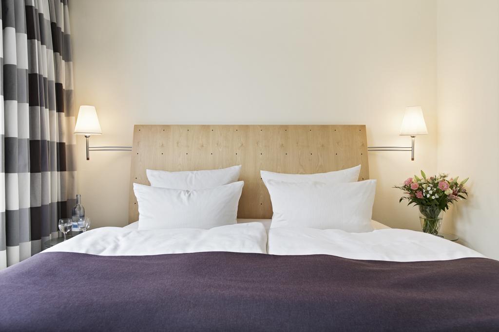 Hotel Kleines Meer Waren  Quarto foto